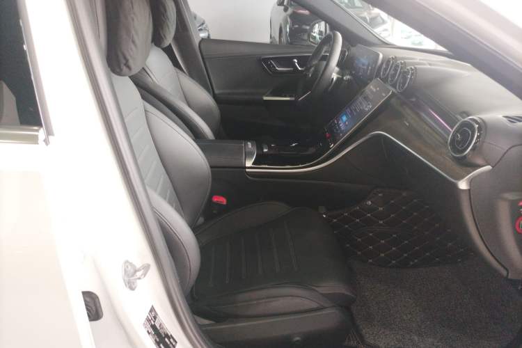 Used Mercedes-Benz C-Class 2023 Revised C 200 L Sport Edition
