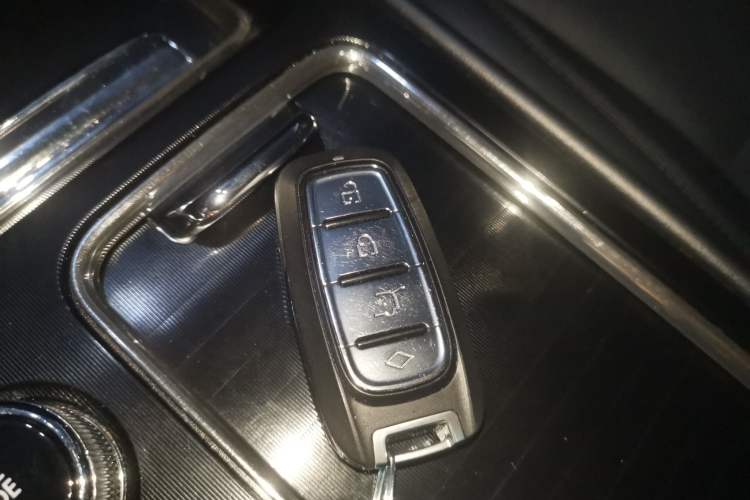 Used Lincoln Corsair 2020 2.0T Two-Wheel Drive Luxury Edition