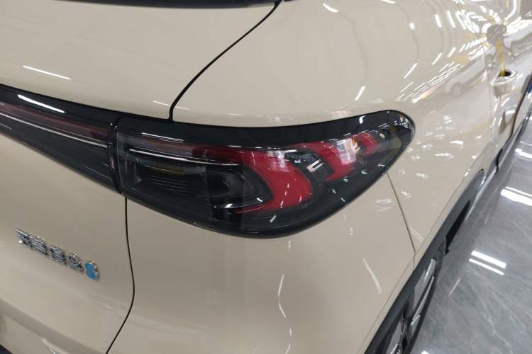 Used Wuling Bingo S 2025 Model 325km Deluxe Edition
