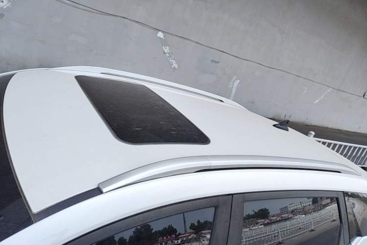 Used Wuling Alvez 2022 1.5L CVT Comfort Edition

