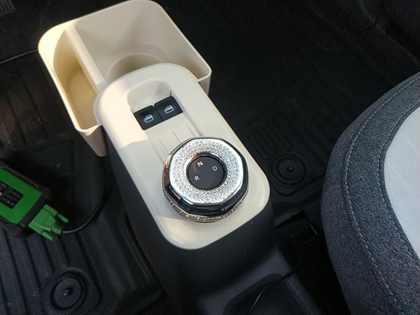 Geely Galaxy Panda 2025 210 km – Yuanqi Bear — снимка 16