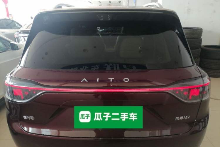 Used Hima AITO M9 2025 Extended-Range Ultra Version 52 kWh 6-Seater
