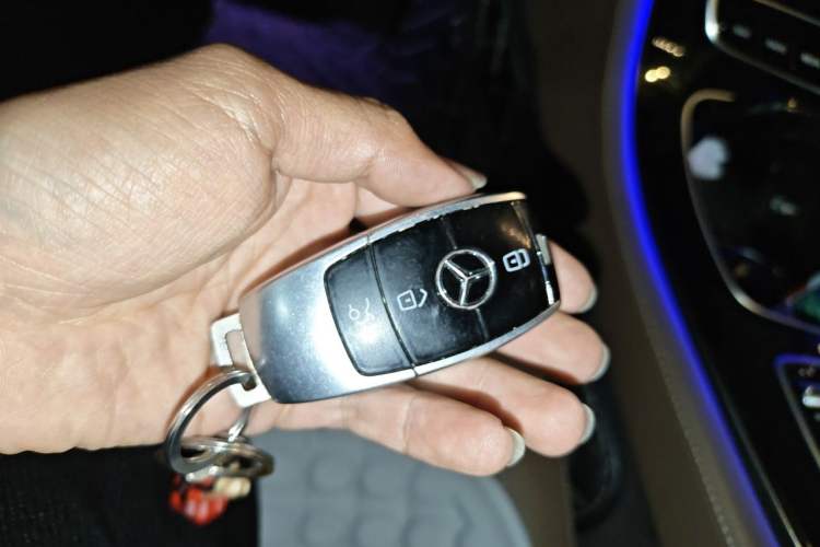 Used Mercedes-Benz E-Class 2017 E 300 L Luxury Model