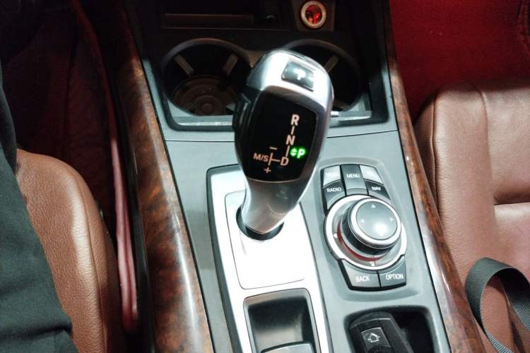 Used BMW X5 2012 xDrive35i Luxury Edition U.S. specification 5 seats