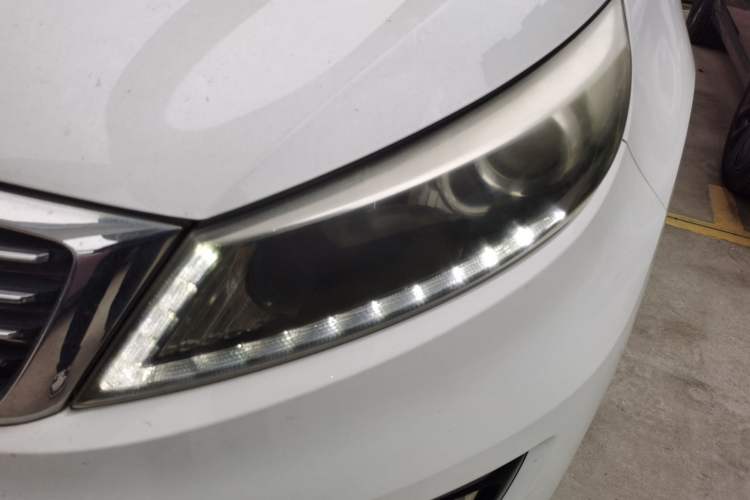 Used Kia Sportage R 2015 2.0L Automatic Two-Wheel Drive DLX Model
