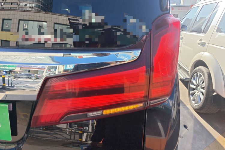 Used Toyota Alphard 2019 Dual-Engine 2.5L Luxury Edition