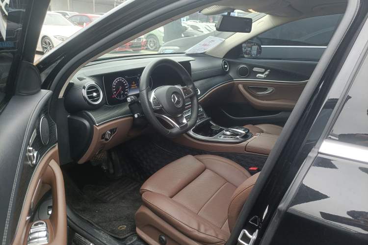 Used Mercedes-Benz E-Class 2018 Facelift E 200 L Sport Edition