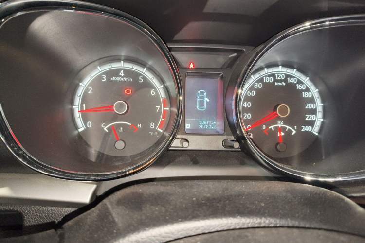 Used Venucia T70 2015 1.6L Manual Ruixing Edition
