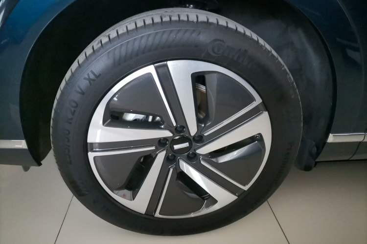 Used Wey Lanshan 2025 Four-Wheel Drive Max
