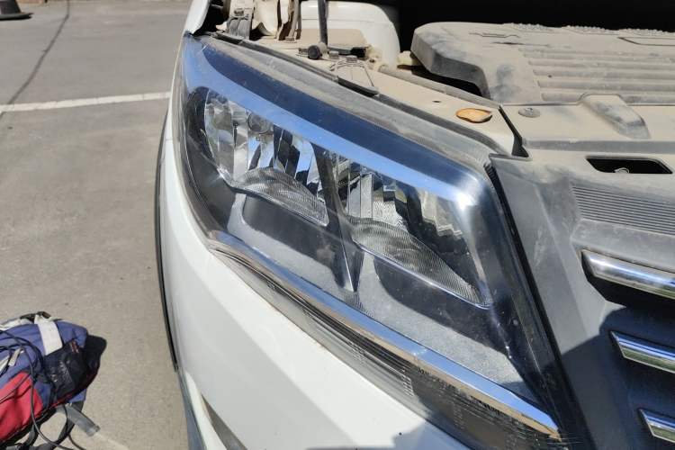 Used FORTHING S500 2016 1.5L Manual Comfort Model Right Front Headlight