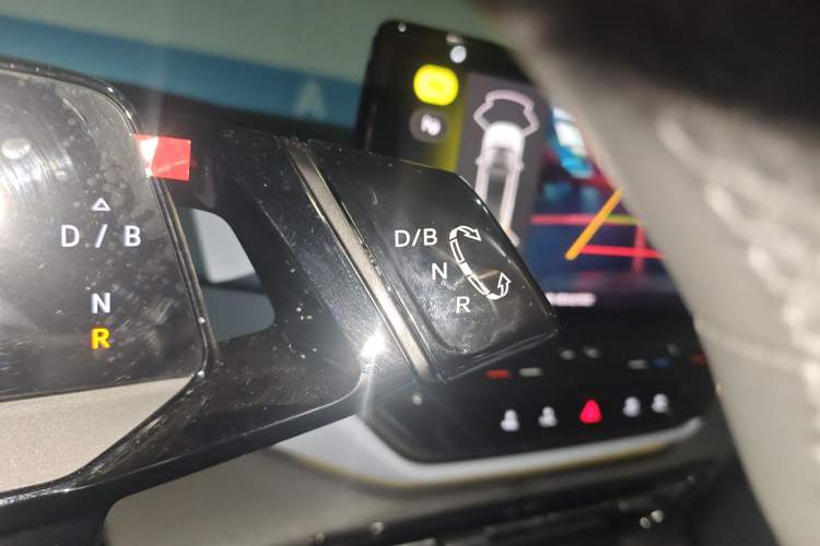 Used Volkswagen ID.4 X 2022 Smart Enjoyment Long-Range Edition Gear Lever