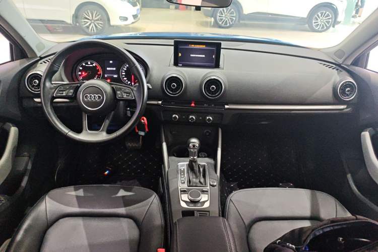 Used Audi A3 2018 30th Anniversary Edition Sportback 35 TFSI Ambition Model