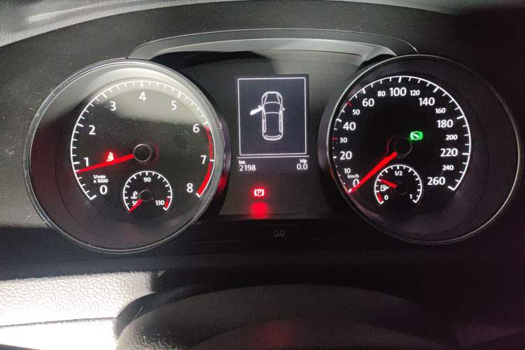 Used Volkswagen Golf 2017 230TSI Automatic Luxury Million-Vehicle Commemorative Edition