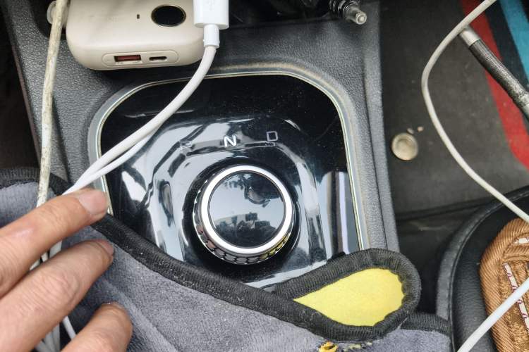 Used Changan Eado New Energy 2022 EV460 Smart Ride-Hailing Edition – Lithium Iron Phosphate