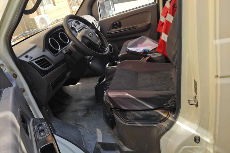 Used New Gonow Shuailing 2022 Standard Range with 41.64 kWh Lishen Power
