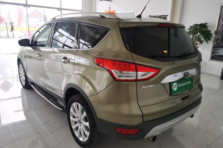 Used Ford Kuga 2015 1.5L GTDi Four-Wheel-Drive Elite Model
