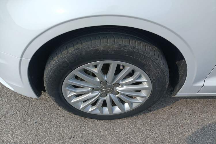 Used Audi A3 2015 Limousine 35 TFSI Millionth Anniversary Intelligent Leading Model
