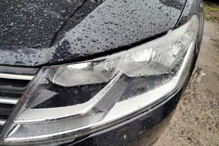 Used Volkswagen Lavida 2015 1.6L Manual Fashion Edition
