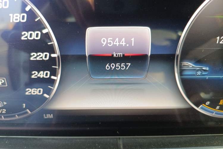 Used Mercedes-Benz E-Class 2020 Facelift E 260 L Sport Edition