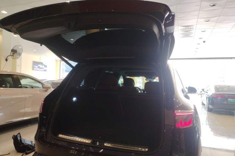 Used Hima AITO M8 2025 Model Pure Electric Max+ Five-Seat Long-Range Version
