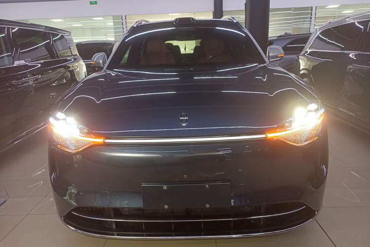 Used Hima AITO M9 2024 Range-Extended Ultra Version 42 kWh 6-Seater Model Front