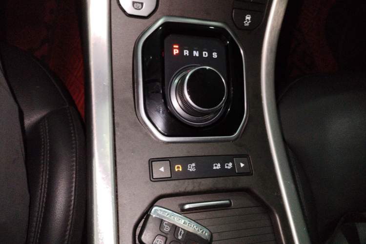 Used Land Rover Range Evoque 2017 2.0T PURE Style Edition
