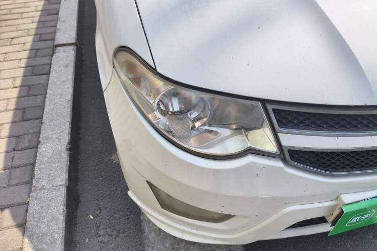 Used Wuling Hongguang 2015 1.5L S Basic Version China V Standard
