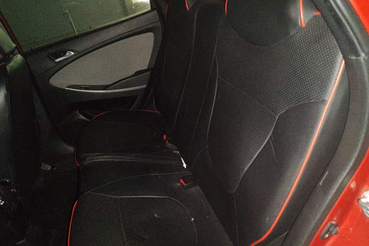 Used Hyundai Verna Ray 2014 1.4L Automatic GLX