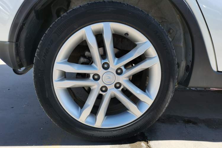 Used CHANGAN CS35 2016 1.6L Manual Luxury Model China V Standard
