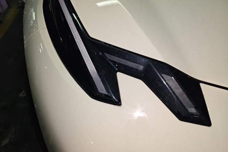 Used Zeekr X 2023 Rear-Drive YOU Edition 4 Seats Right Front Headlight