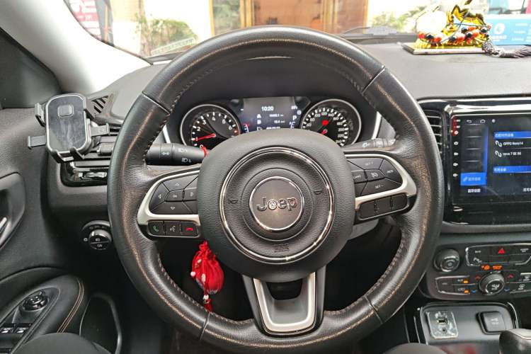 Used Jeep Compass 2019 220T Automatic Family Edition