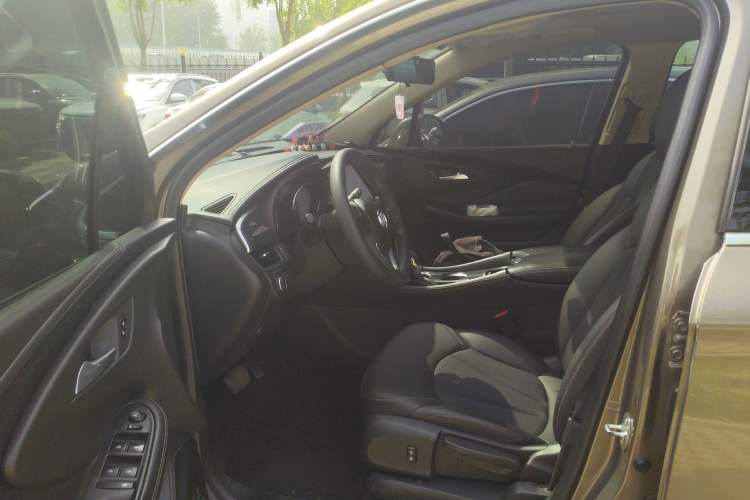 Used Buick Envision 2016 20T Two-Wheel Drive Leading Version
