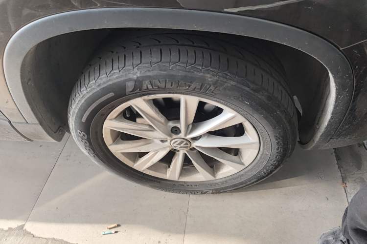 Used Volkswagen Tiguan 2015 1.8TSI Automatic Two-Wheel Drive Comfort Edition