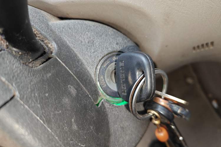 Used Geely Auto Ocean 2012 Energy-Saving Edition 1.5L Manual SuperDelight Model