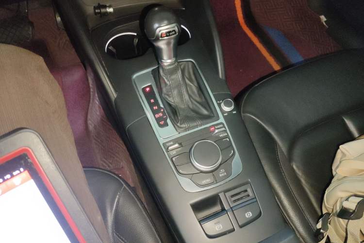 Used Audi A3 2014 Limousine 35 TFSI Automatic Comfort Model