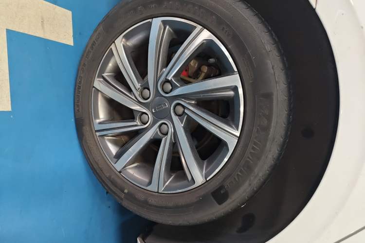 Used Geely Auto Binray 2019 200T Manual Binchi Edition
