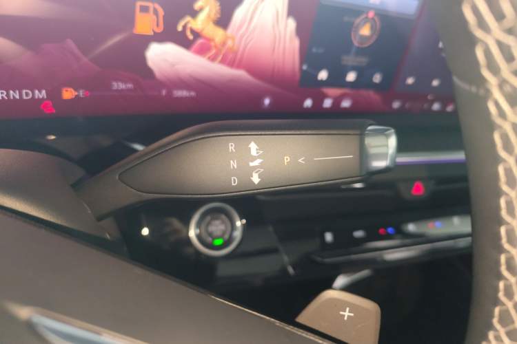 Used Buick Envision 2025 25T Entry-Grade Platinum Edition
