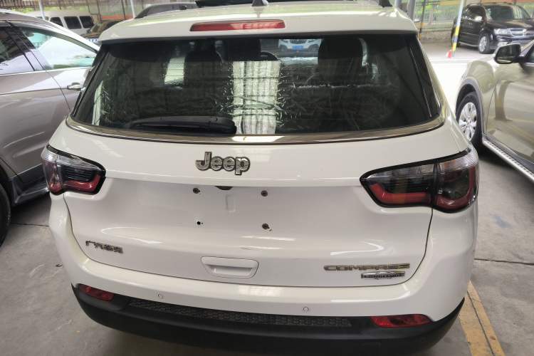 Used Jeep Compass 2017 200T Automatic Family Edition