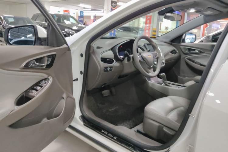 Used Chevrolet Malibu XL 2018 530T Automatic Luxury Edition
