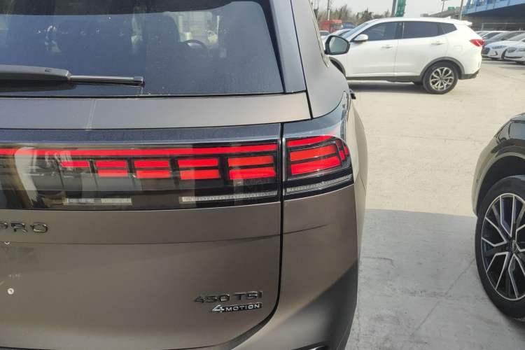 Used Volkswagen Teramont 2025 Tiguan Pro 450TSI Four-Wheel Drive Summit Edition
