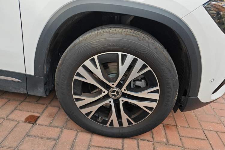 Used Mercedes-Benz GLA 2025-Year Restyled GLA 220
