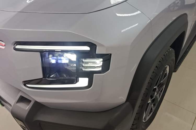 Used Deepal G318 2024 Four-Wheel-Drive Air Suspension Model