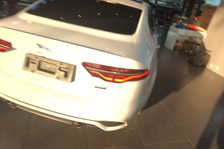 Used Jaguar XEL 2020 2.0T 200 PS R-DYNAMIC S Advanced Sport Edition