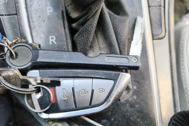 Used Brilliance H530 2011 1.6L Automatic Luxury Version
