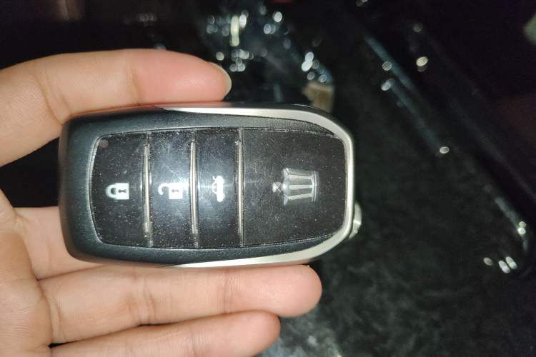 Used Toyota Crown 2018 2.0T Sport Edition Interior 1