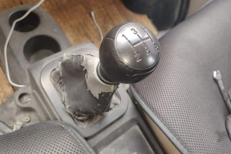 Used Dongfeng Xiaokang V27 2011 1.3L Standard Version BG13-20