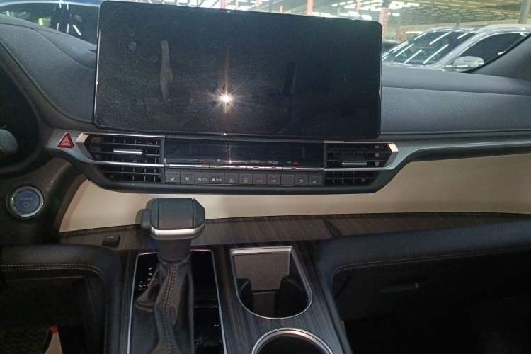 Used Toyota SIENNA 2021 2.5L Hybrid Premium Edition