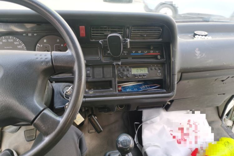 Used Jinbei Hiace 2014 2.0L 5th Generation Kuaiyunwang Business Version 4G20B Audio And AC Panel