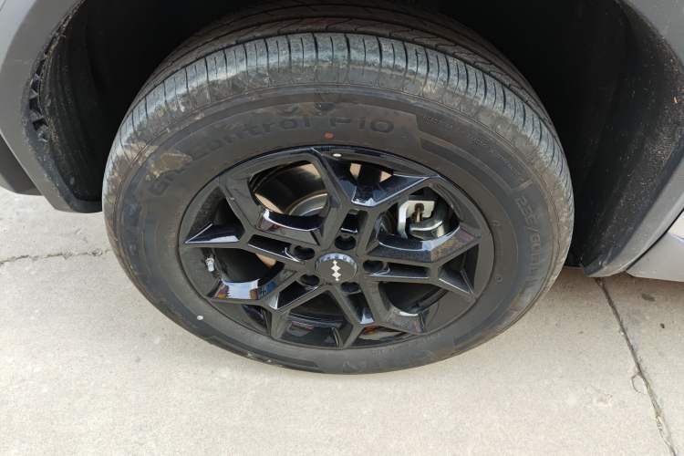 Used Formula Leopard Titanium 3 2025 501 km Range Rear-Wheel Drive Intelligent Driving Max Edition
