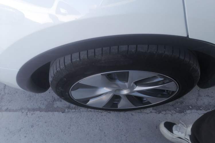 Used Tesla Model Y 2022 Revised Version Long-Range All-Wheel Drive